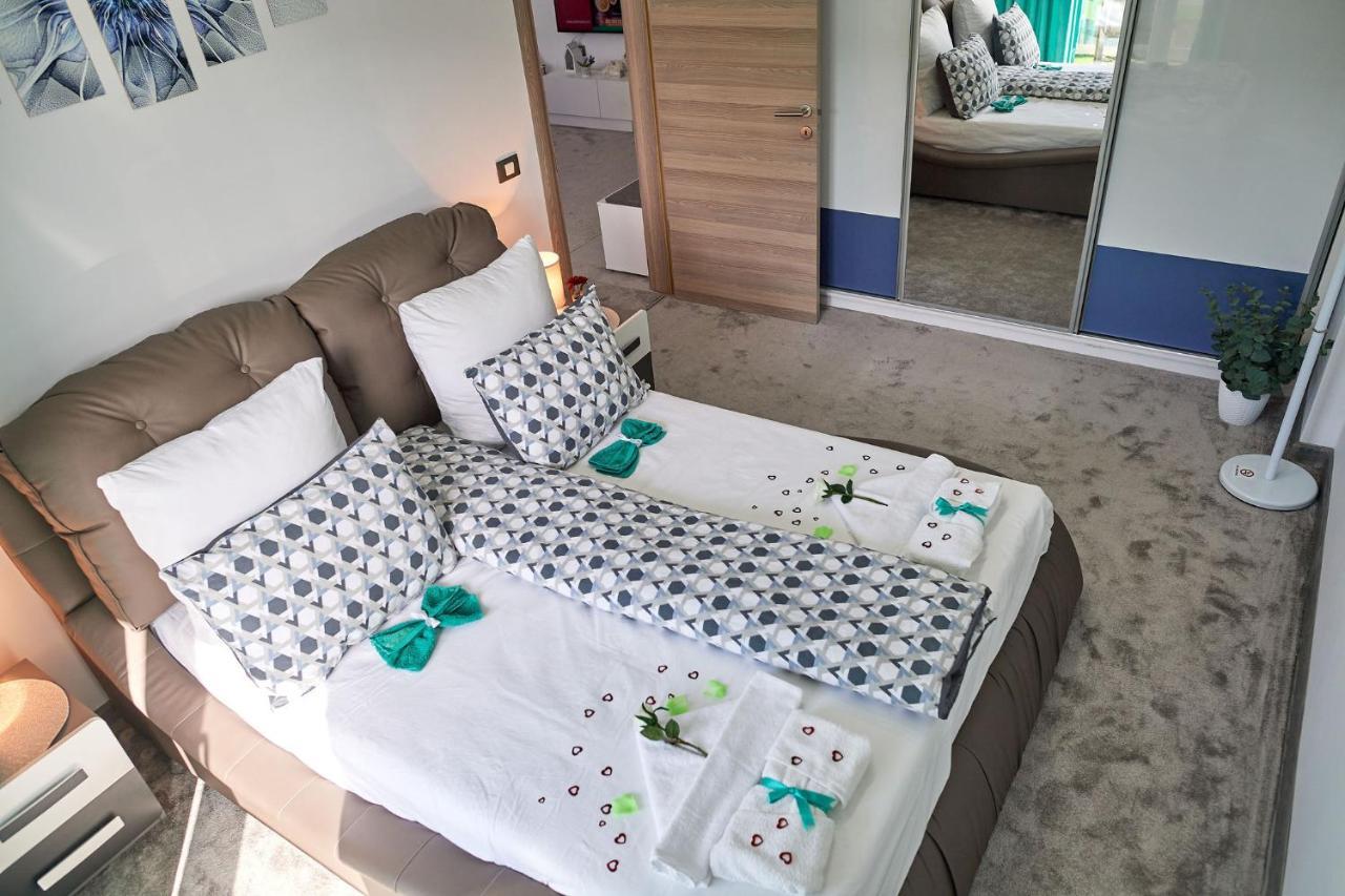 Sonnenstrand Apartment - Spa N Pool Beach Resort Mamaia Eksteriør billede